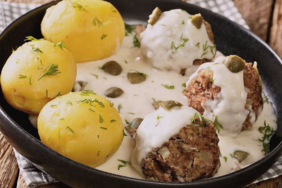Наследие вкуса: экскурсия по Калининграду (традиционные балтийские блюда)